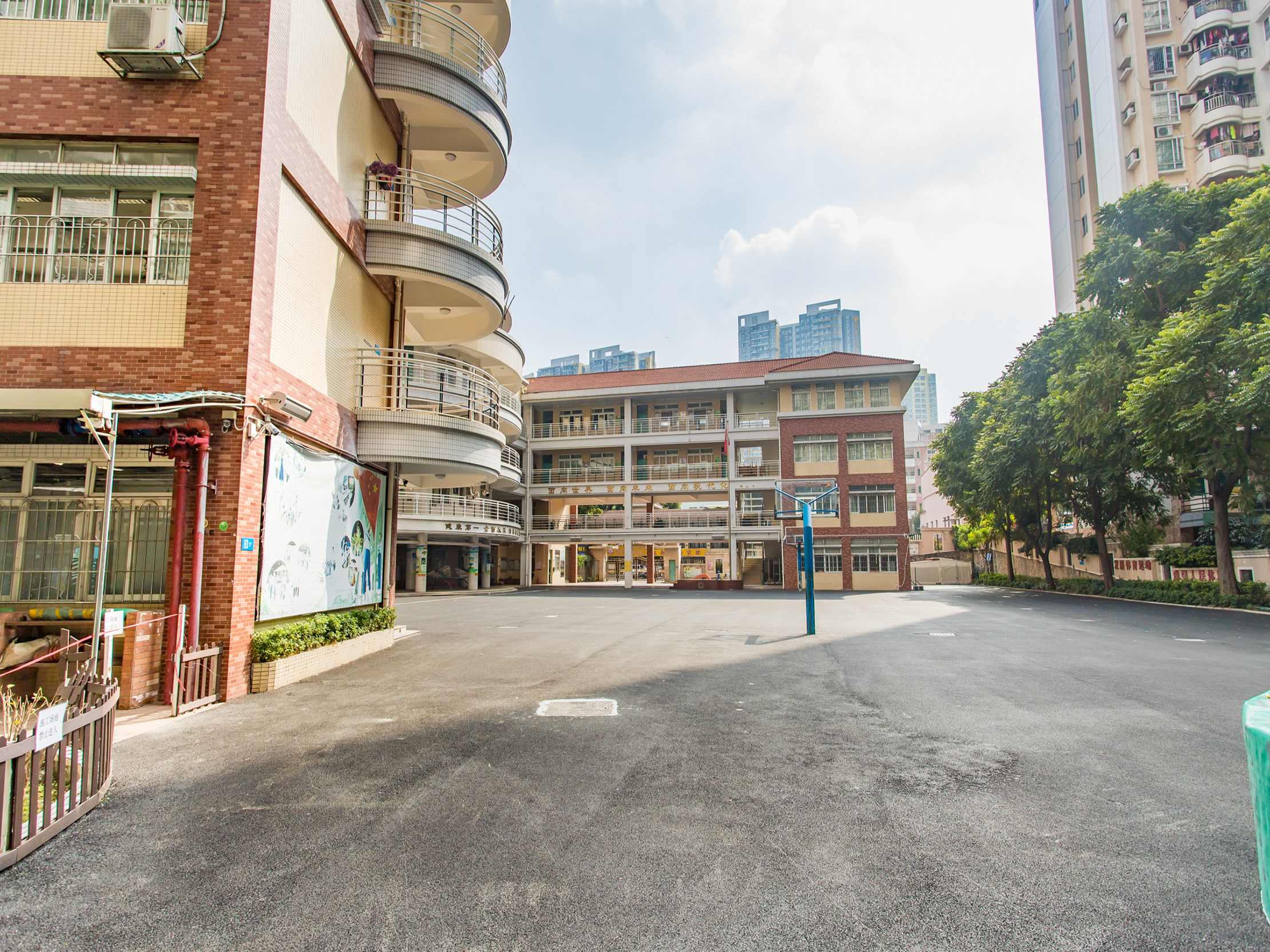 广州市海珠区昌岗东路小学