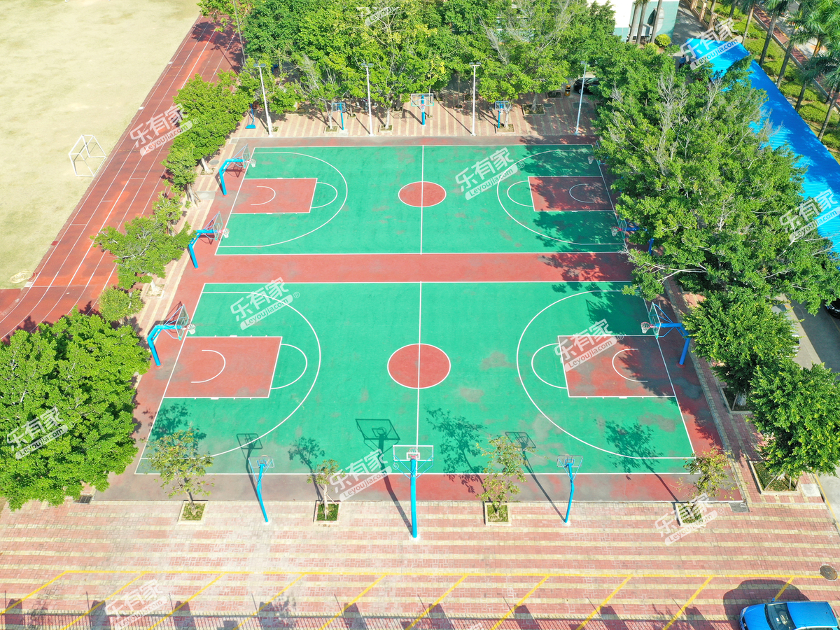 操场4